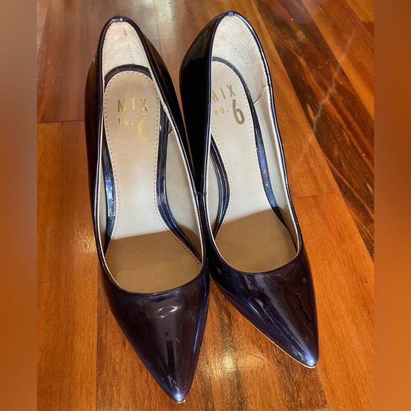 Mix No. 6 “dignity” heels in navy - Picture 5 of 5